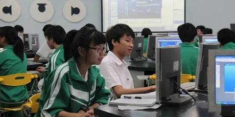 熱烈祝賀我校選手榮獲2017年全國職業(yè)院校技能大賽“計算機(jī)輔助設(shè)計(工業(yè)產(chǎn)品CAD)”項目三等獎