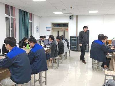 智能裝備學(xué)院順利舉辦“1+X”機(jī)械產(chǎn)品三維模型設(shè)計(jì)職業(yè)技能等級(jí)（中級(jí)）認(rèn)證培訓(xùn)與考試